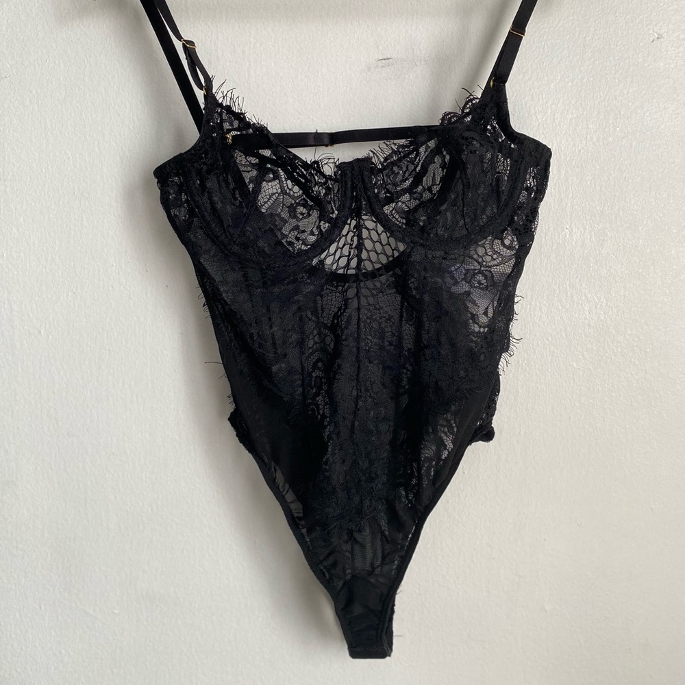 🖤 Black Lace Bodysuit 🖤